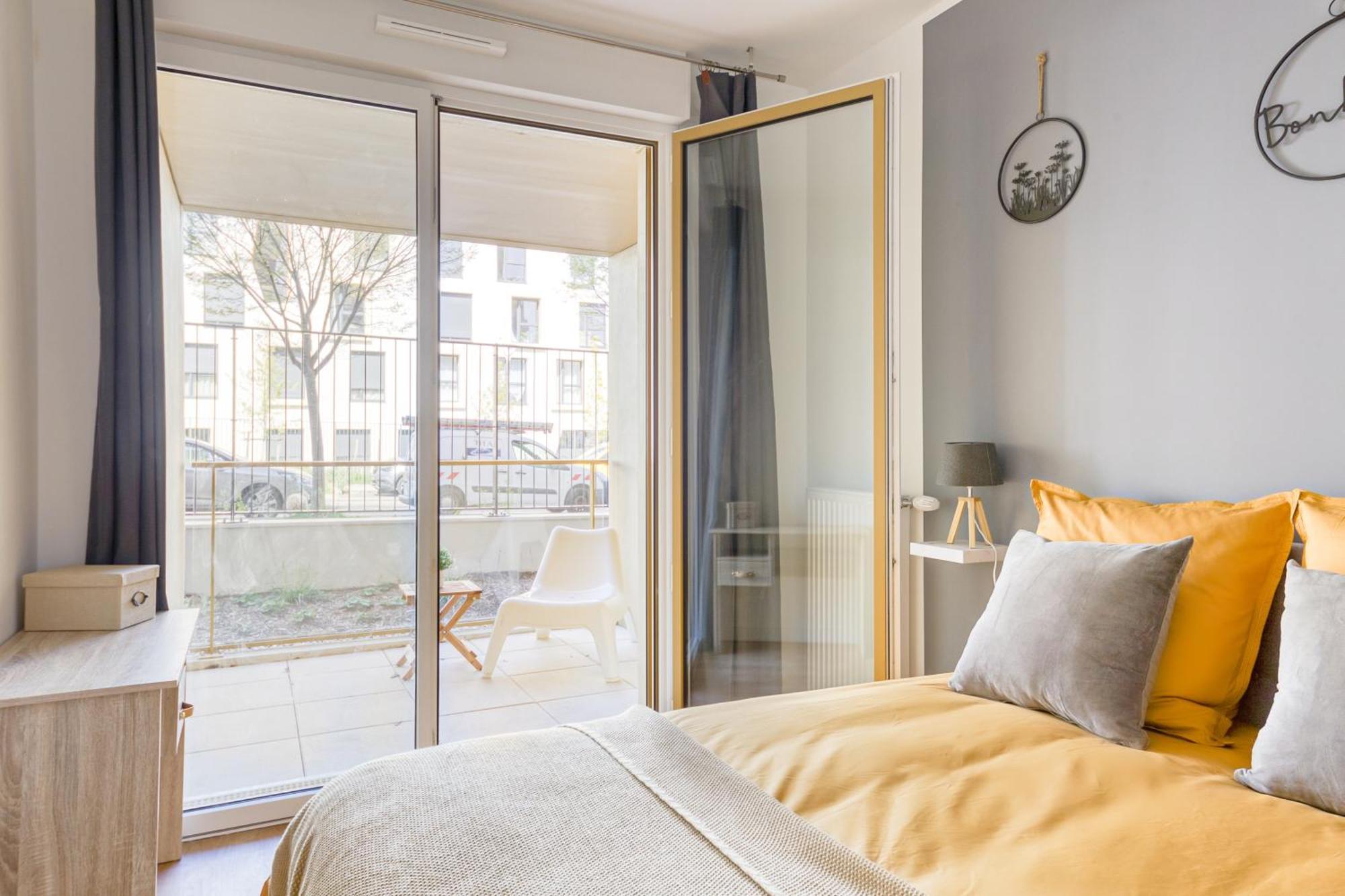 Massy Serenity - 64M2, Terrace, Balcony, Parking Buitenkant foto