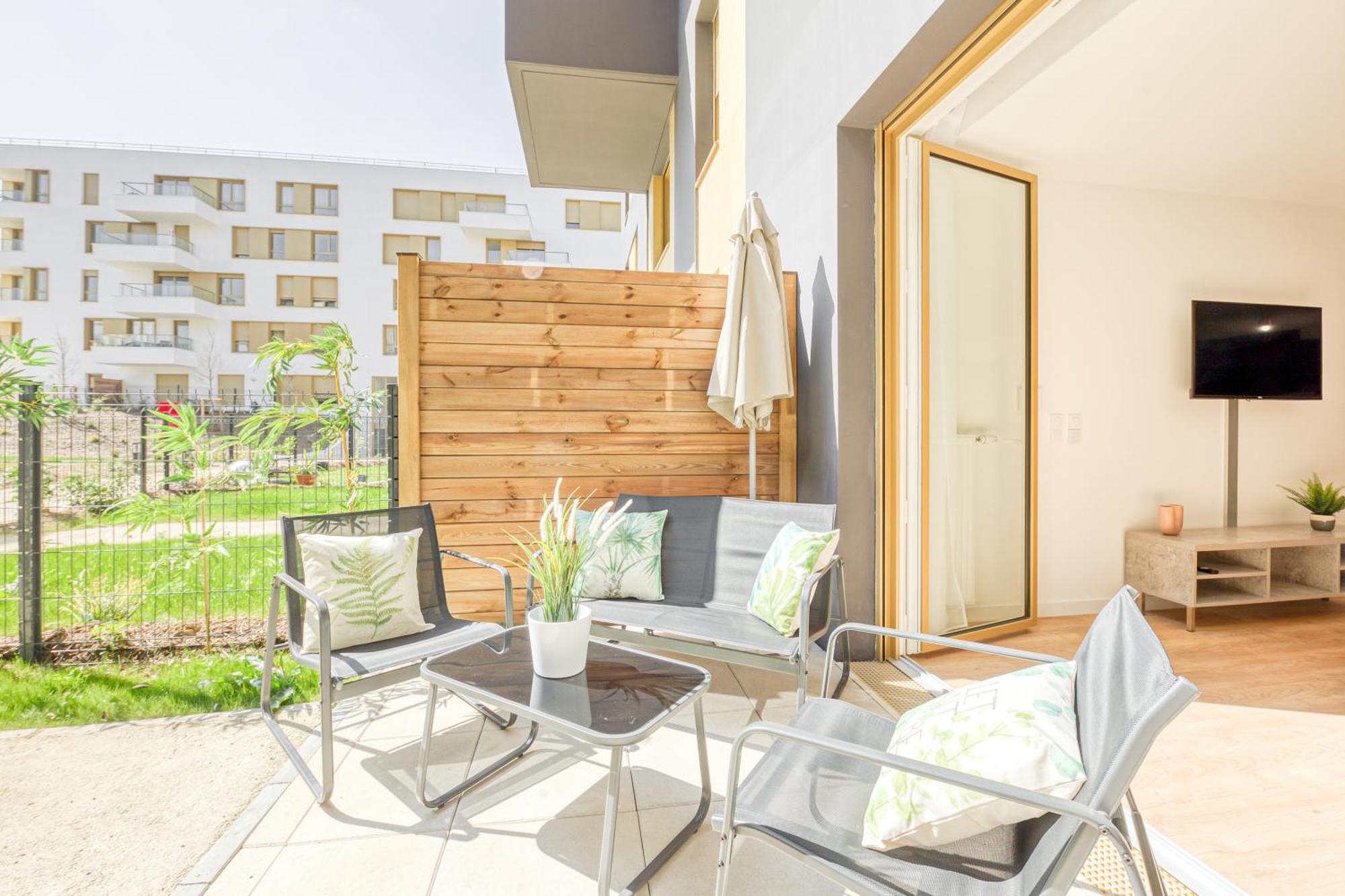 Massy Serenity - 64M2, Terrace, Balcony, Parking Buitenkant foto